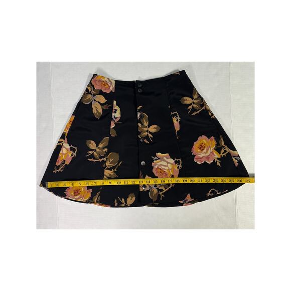 Vintage 90s Floral Mini Skirt XS Dark romantic Grunge Whimisgoth Indie Boho - Picture 9 of 11